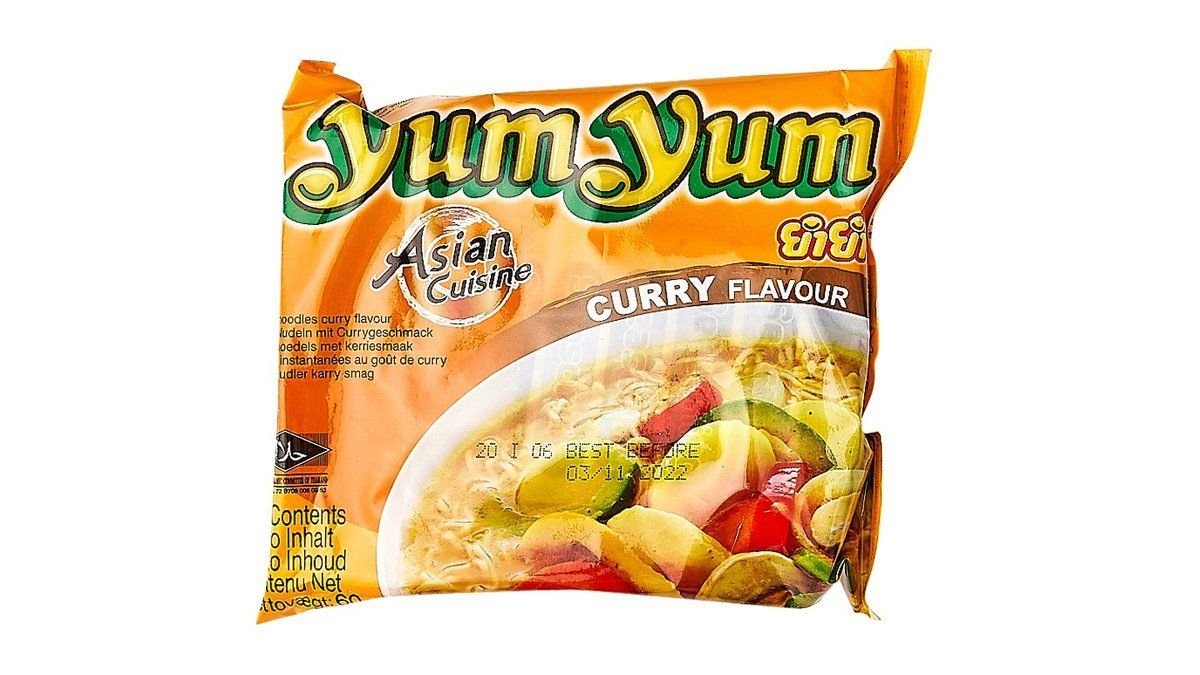 YumYum Instant Noodles mit Curry 60g