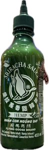 Sriracha hot green chilli sauce